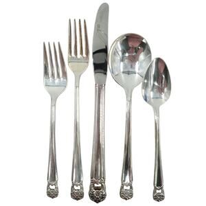 Rogers Brothers Silverplate Eternally Yours Coquette 5 Piece‎ Setting 8-8